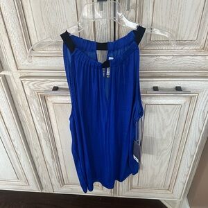 Jennifer Lopez sleeveless top